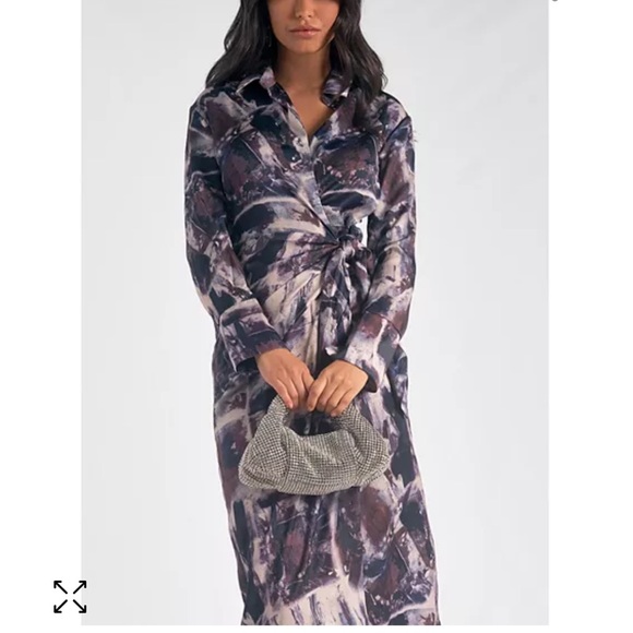 New with tags. Elan wrap midi dress in blue marble - Picture 4 of 8